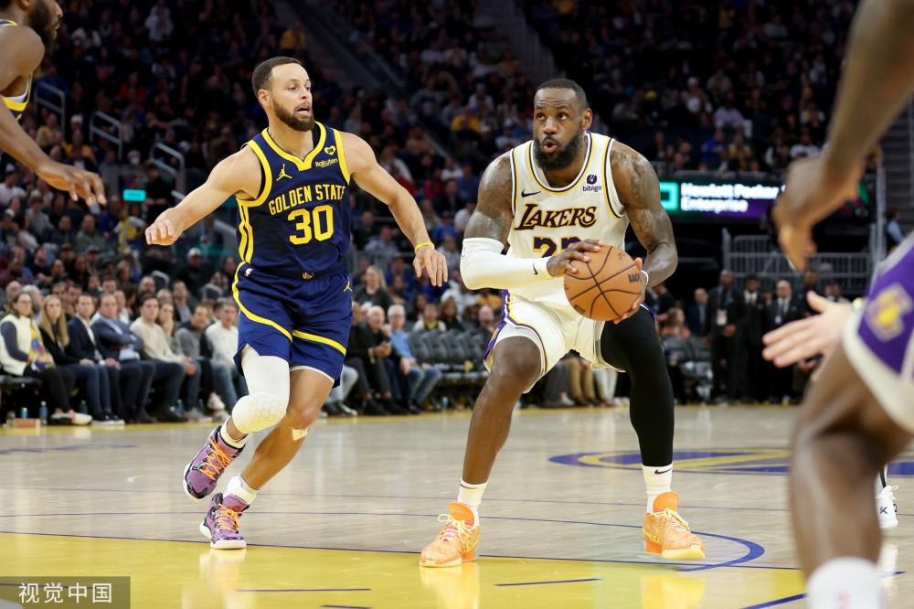 德里赫特以 德里赫特以