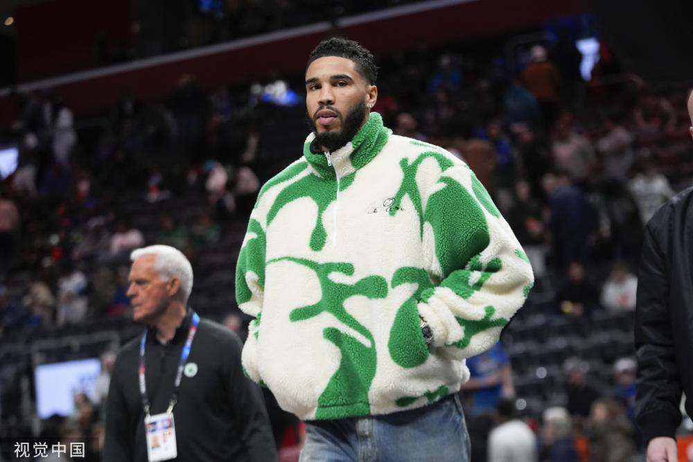 他不仅拥有 他不仅拥有