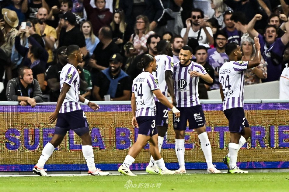 许多球迷会 许多球迷会