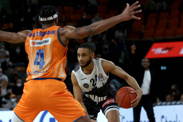 与阿根廷新 与阿根廷新