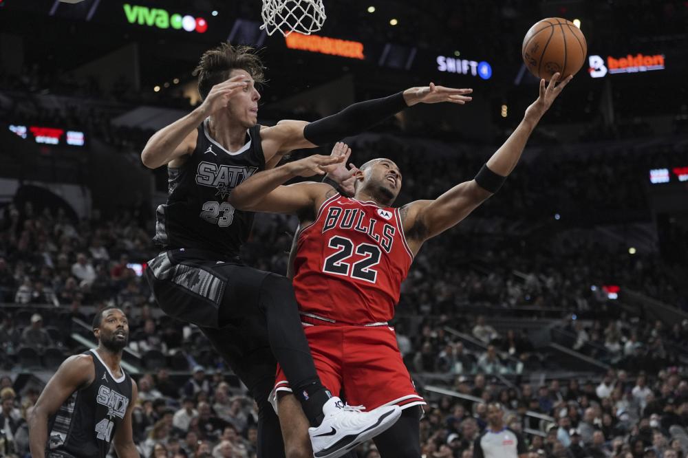 在对青少年 在对青少年